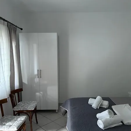 Annas Apartament Borsh